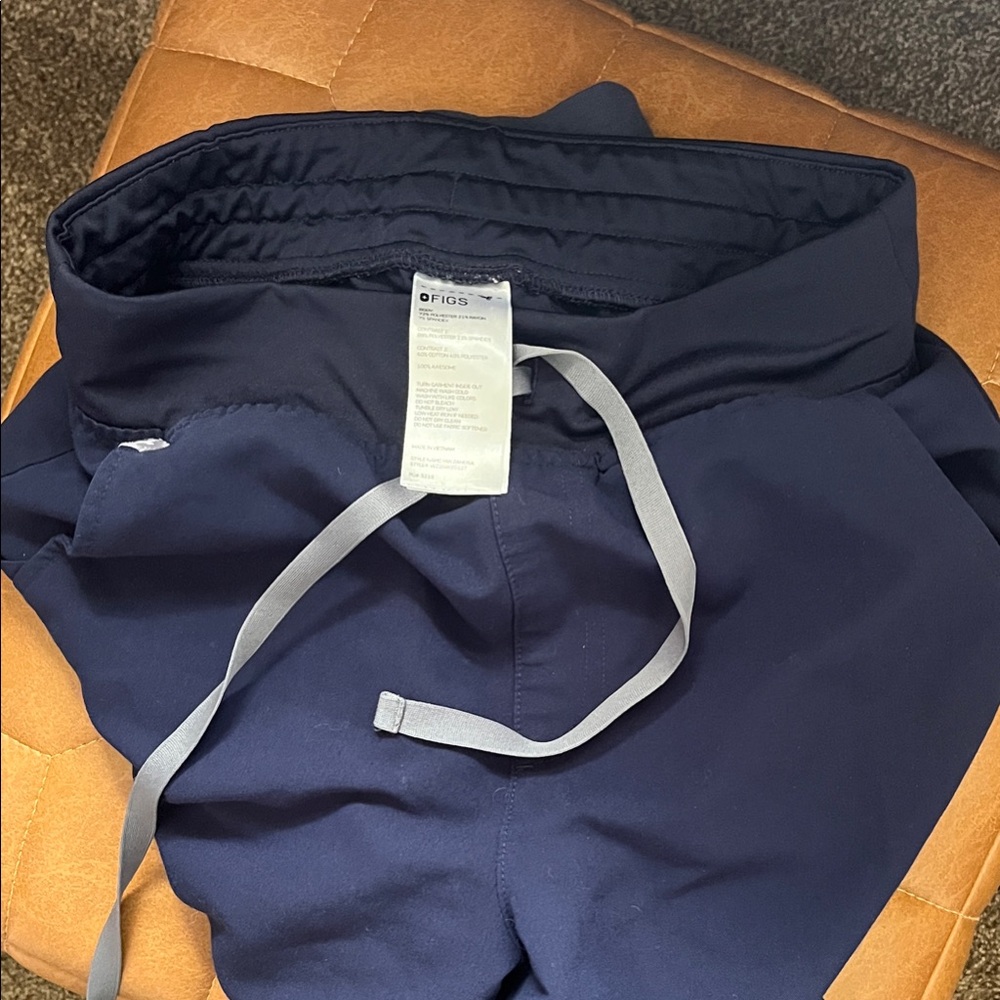 Figs Women Dark  Blue Jogger scrubs